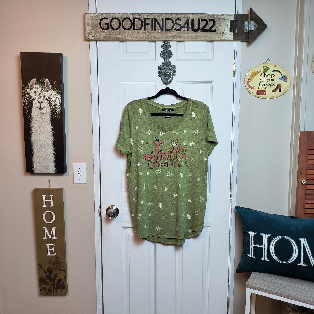 Sable Sky Scoop Neck Fall Vibes Graphic Tee Green Soft Stretch 1X